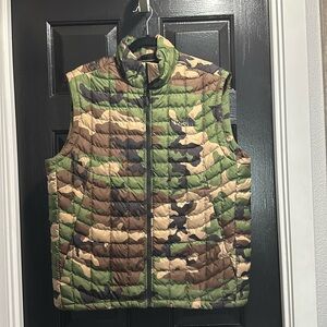 North Face puffer vest in camo